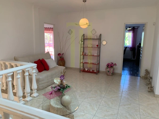 Moradia T5 para Venda em Ervedal e Vila Franca da Beira Foto 20