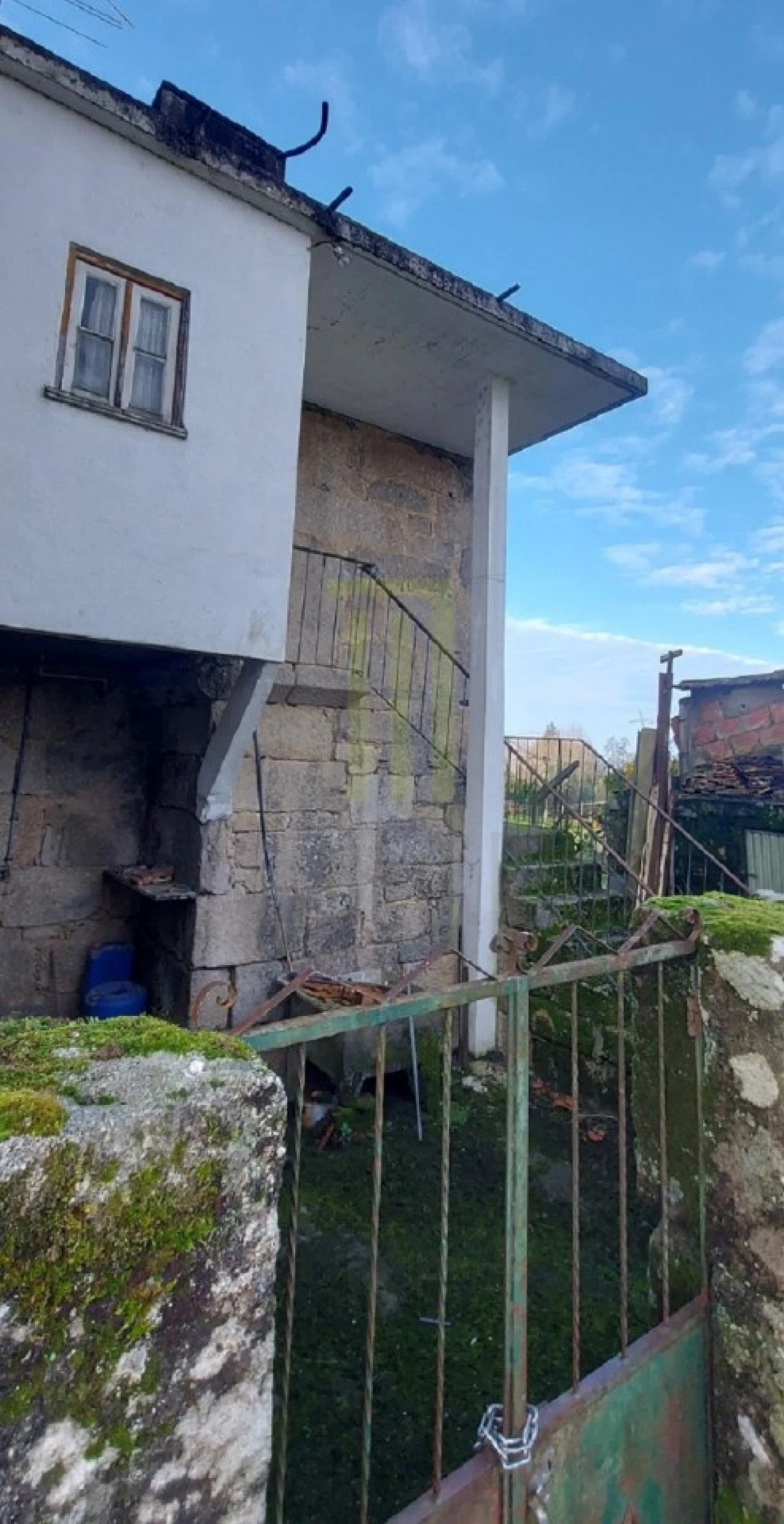 Moradia T3 para Venda em Travanca de Lagos Foto 3