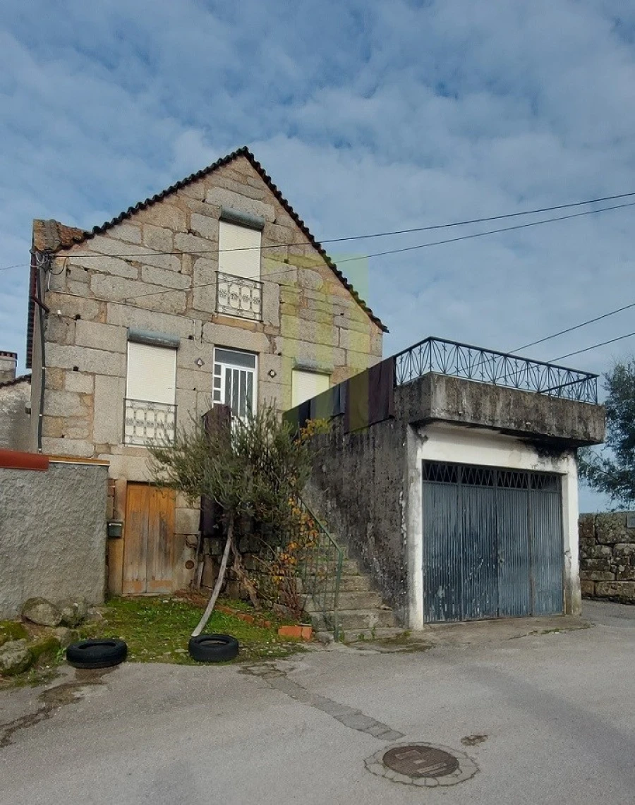 Moradia T3 para Venda em Travanca de Lagos