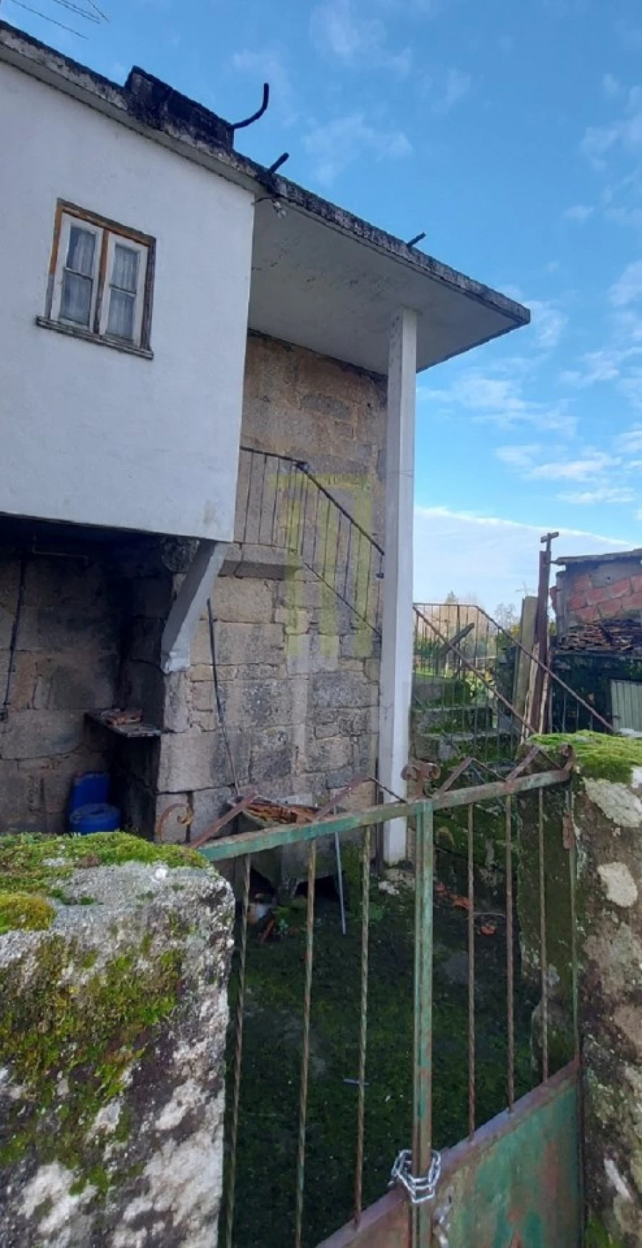 Moradia T3 para Venda em Travanca de Lagos Foto 3