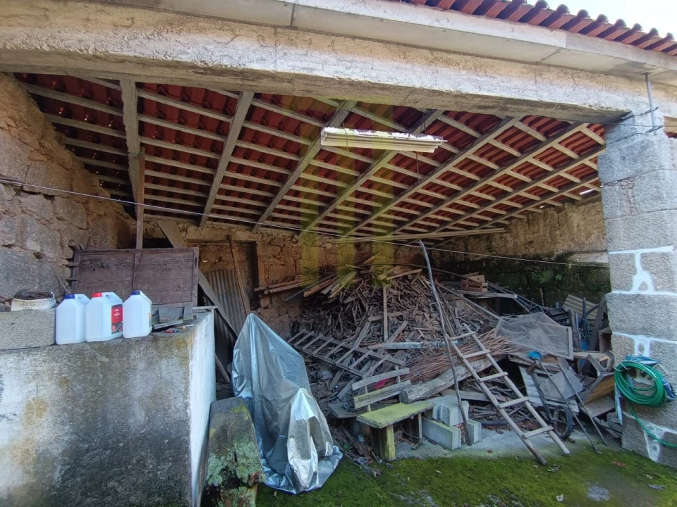 Moradia T4 para Venda em Travanca de Lagos Foto 12