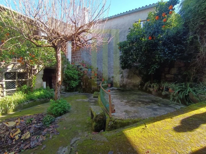 Moradia T4 para Venda em Travanca de Lagos Foto 11