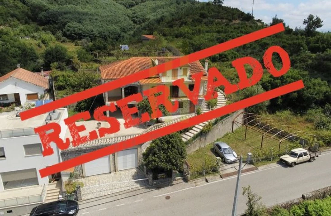 Moradia T8 para Venda em Penalva de Alva e São Sebastião da Feira Foto 1