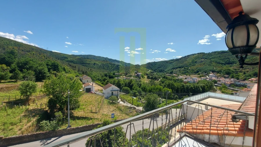 Moradia T8 para Venda em Penalva de Alva e São Sebastião da Feira Foto 15