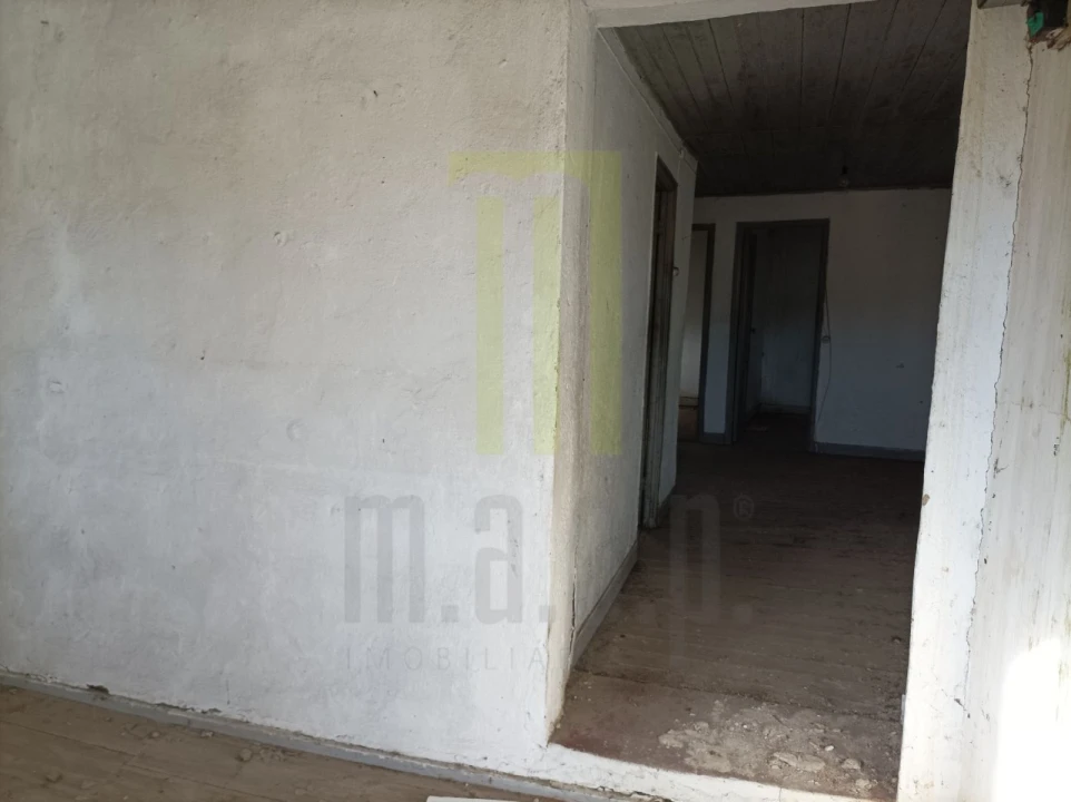 Moradia T2 para Venda em Travanca de Lagos Foto 12