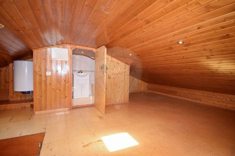 Moradia T5 para Venda em Sapataria Foto 17