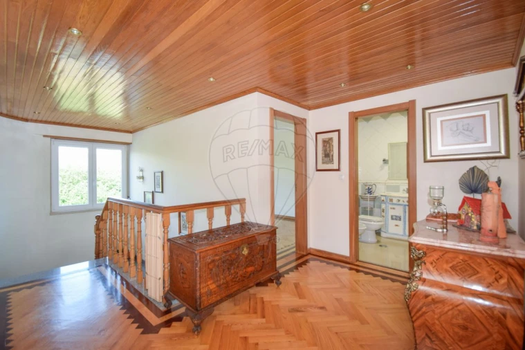 Moradia T5 para Venda em Sapataria Foto 11