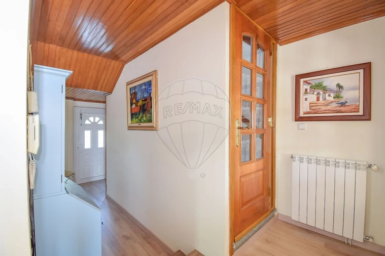 Moradia T5 para Venda em Sapataria Foto 30