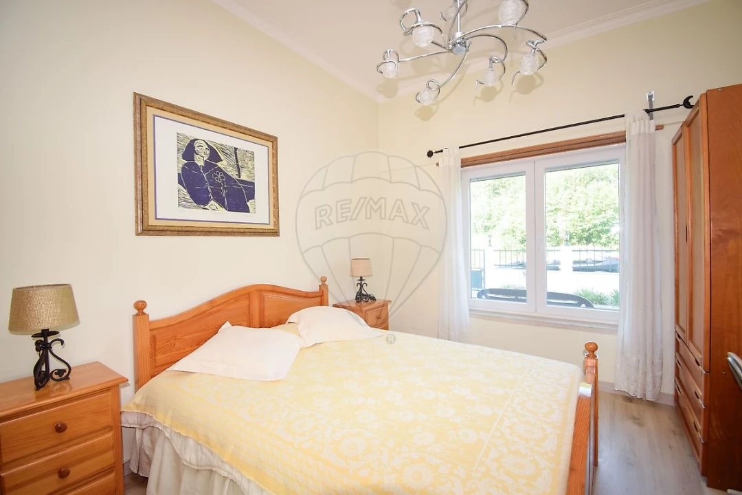 Moradia T5 para Venda em Sapataria Foto 19