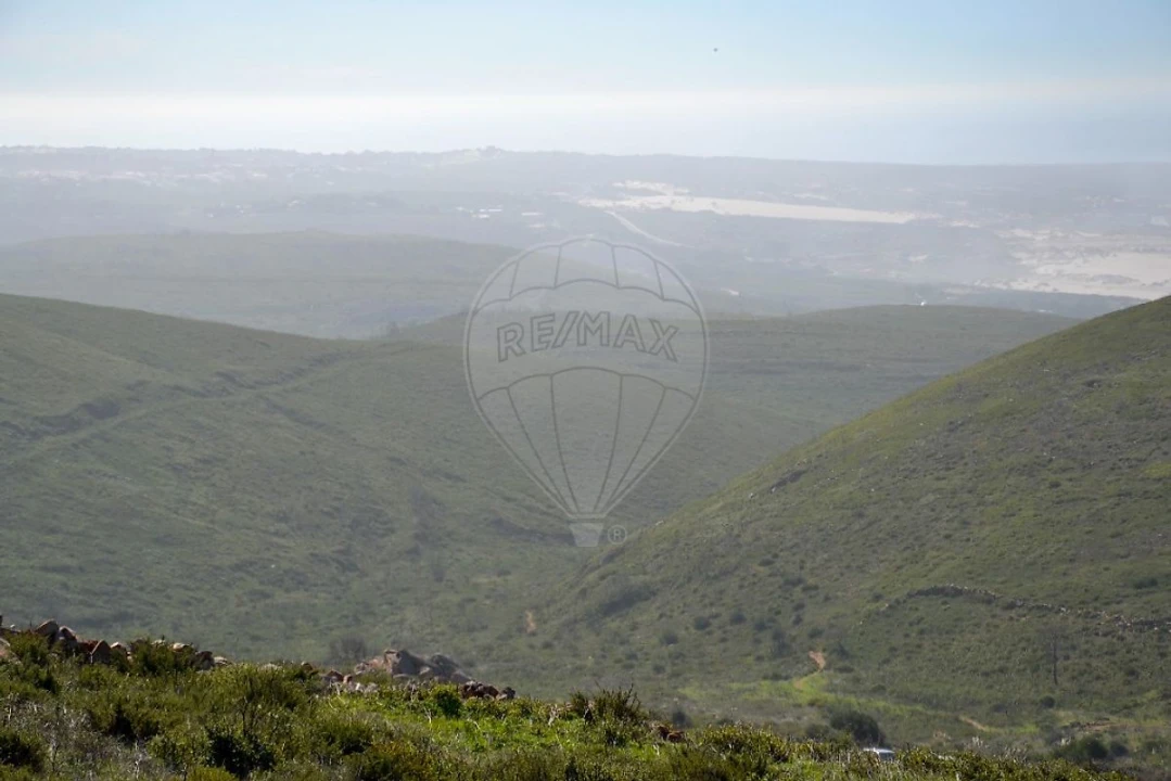 Terreno para Venda em Alcabideche Foto 2
