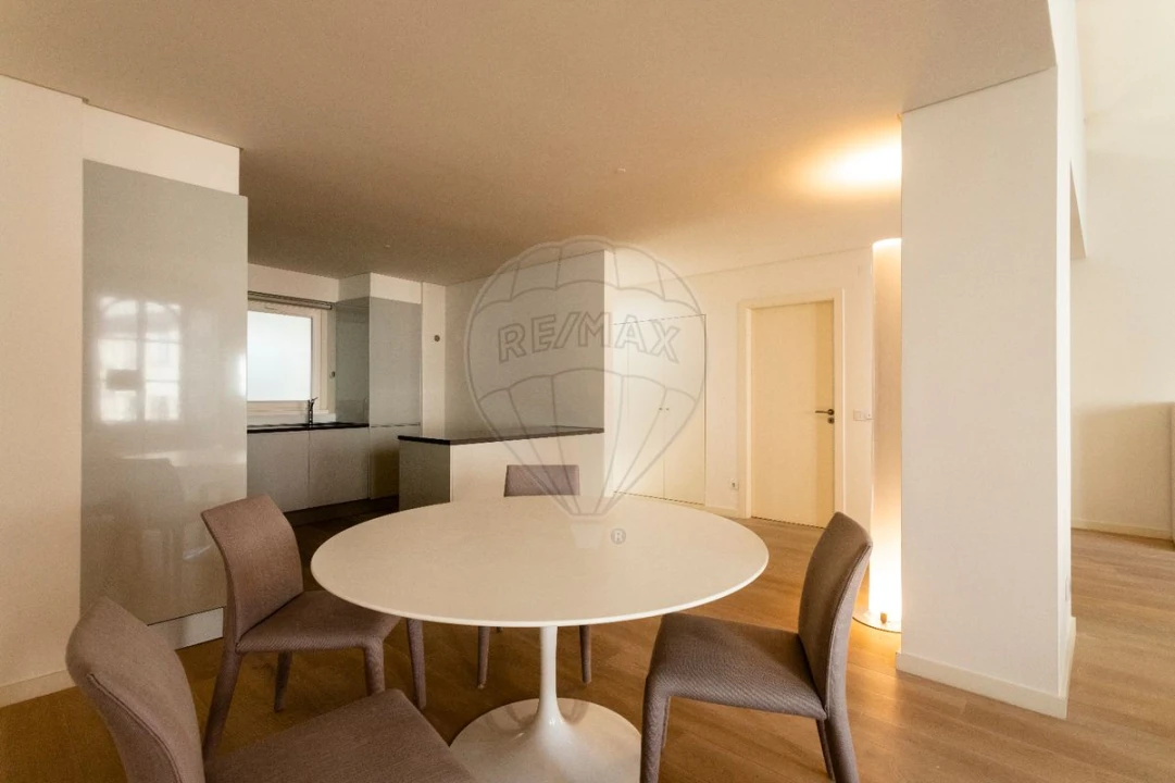 Apartamento T1 para Venda em Misericórdia Foto 14