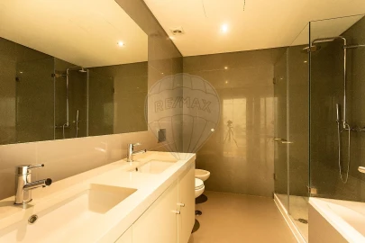 Apartamento T2 para Venda em Misericórdia