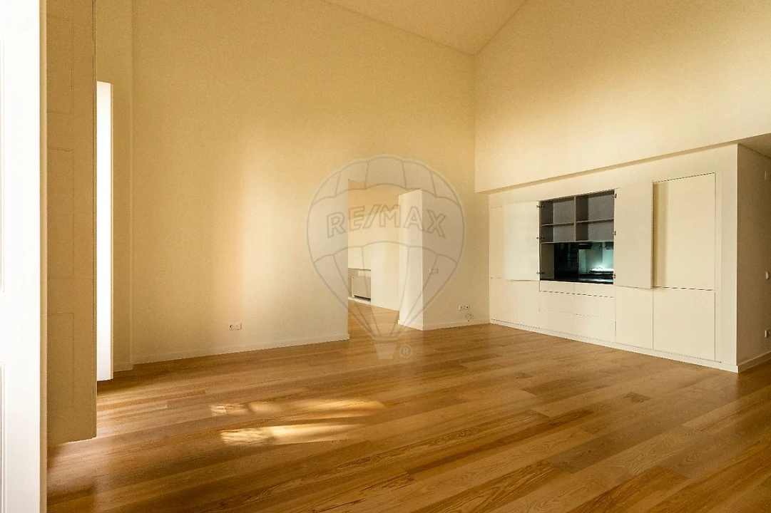 Apartamento T2 para Venda em Misericórdia Foto 17