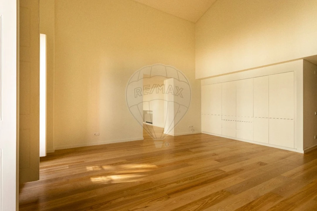 Apartamento T2 para Venda em Misericórdia Foto 22