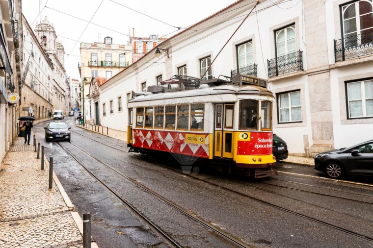 Apartamento T2 para Venda em Misericórdia Foto 6