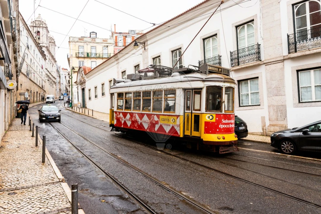 Apartamento T2 para Venda em Misericórdia Foto 6