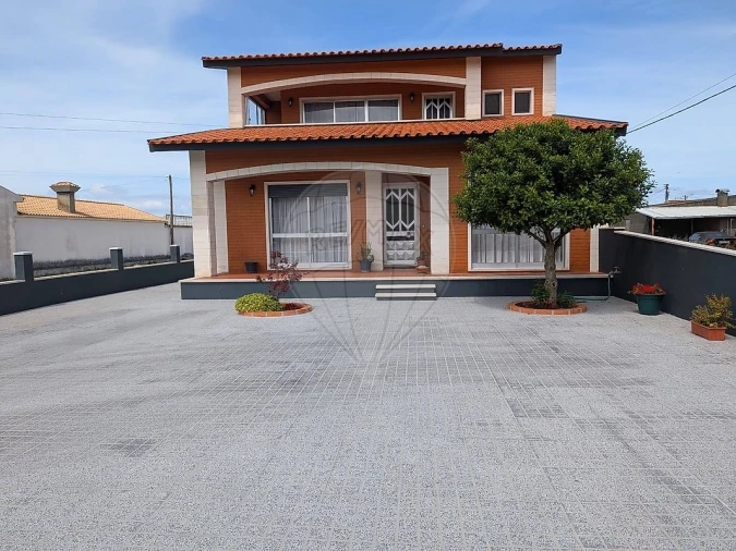 Moradia T5 para Venda em Gafanha do Carmo Foto 26