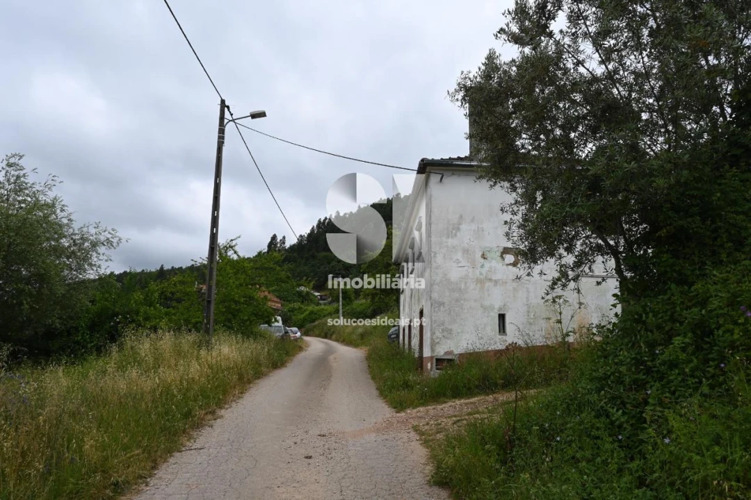Moradia T5 para Venda em São Miguel, Santa Eufémia e Rabaçal Foto 9
