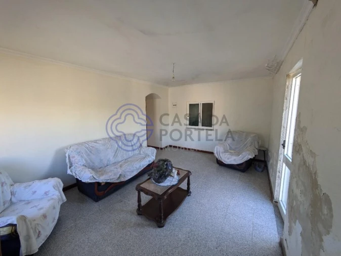 Moradia T2 para Venda em Vila Franca da Serra Foto 6