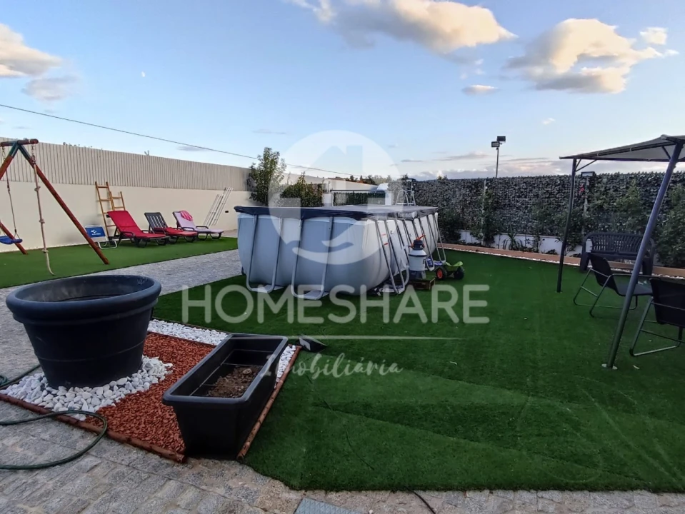 Moradia T7 para Venda em Mirandela Foto 4