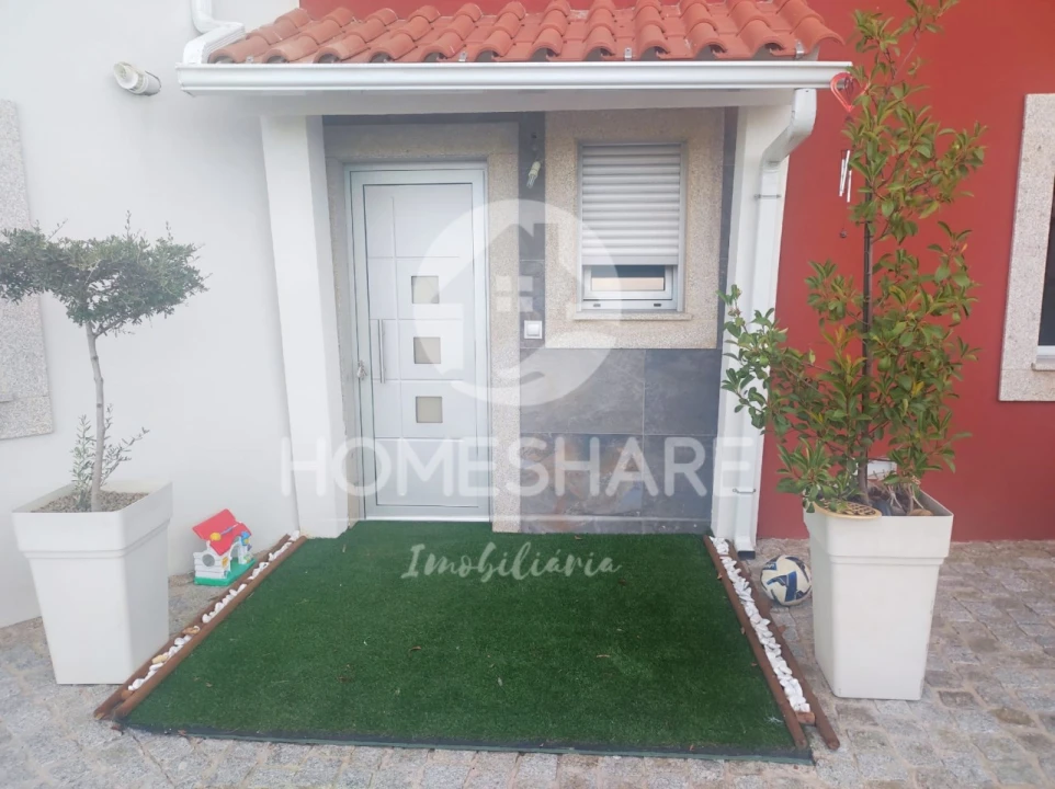 Moradia T7 para Venda em Mirandela Foto 6