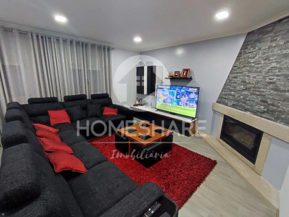 Moradia T7 para Venda em Mirandela Foto 8