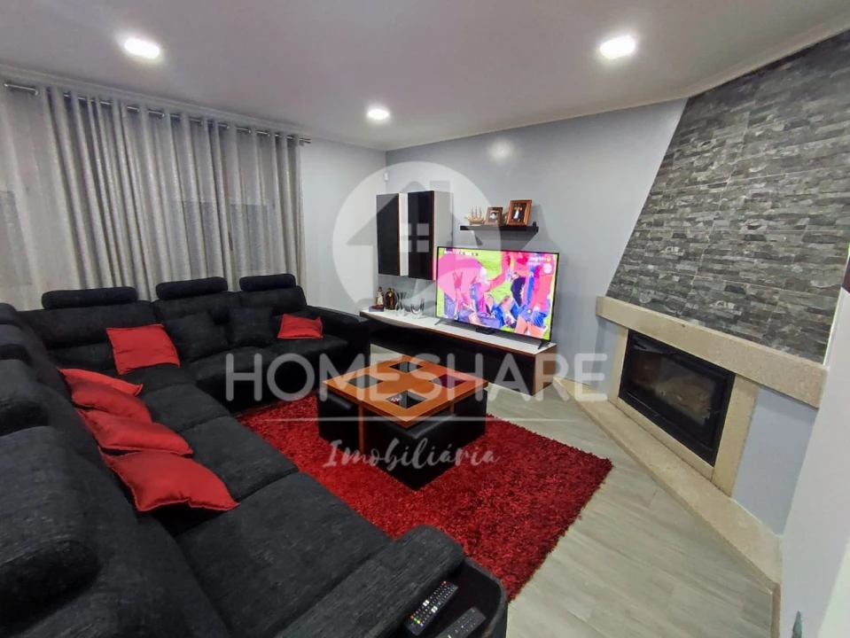 Moradia T7 para Venda em Mirandela Foto 9