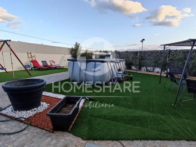 Moradia T7 para Venda em Mirandela Foto 4