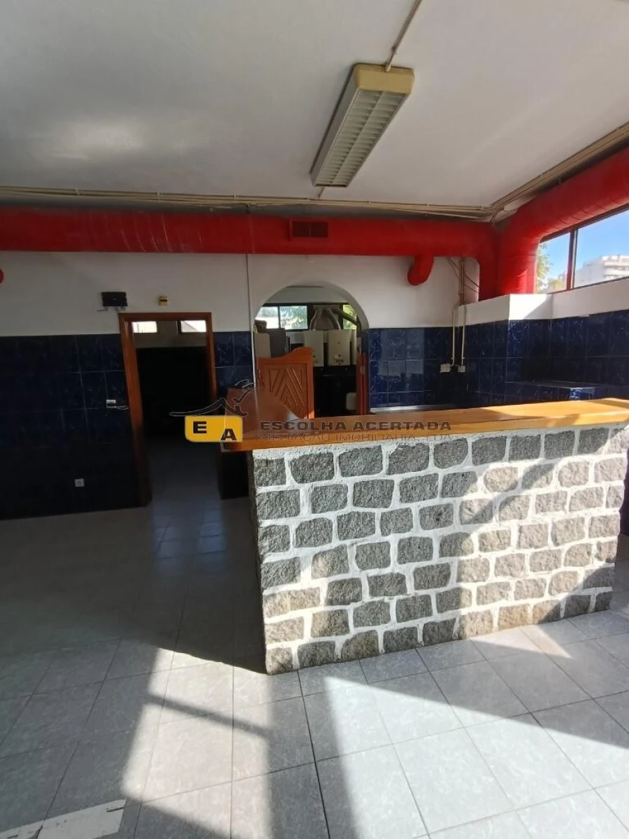 Loja para Venda em Cedofeita, Santo Ildefonso, Sé, Miragaia, São Nicolau e Vitória Foto 2