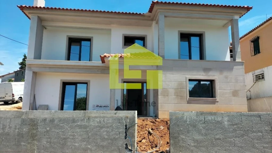 Moradia T4 para Venda em Assafarge e Antanhol Foto 5