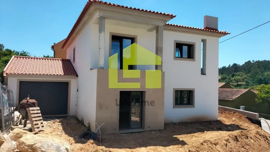 Moradia T4 para Venda em Assafarge e Antanhol Foto 9