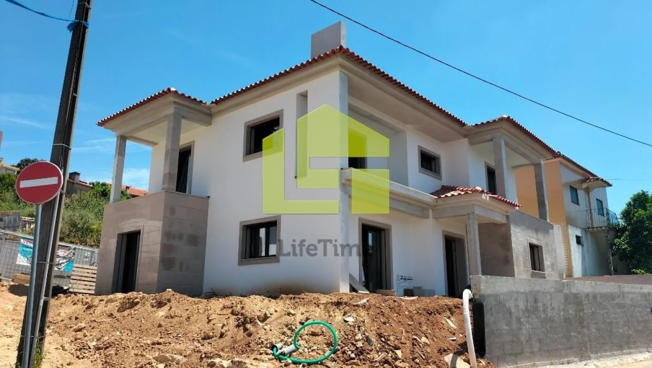 Moradia T4 para Venda em Assafarge e Antanhol Foto 8