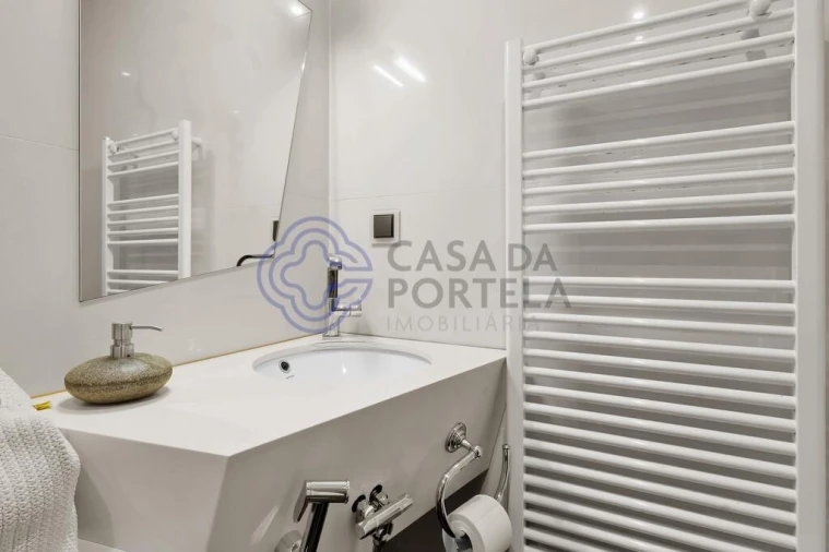 Moradia T4 para Venda em Gulpilhares e Valadares Foto 26