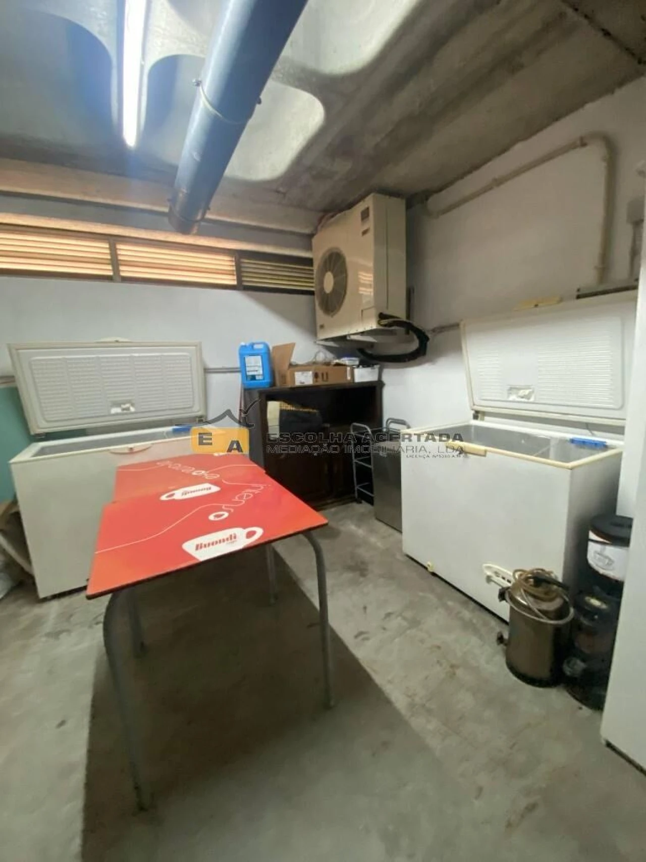 Loja para Venda em Cidade da Maia Foto 6