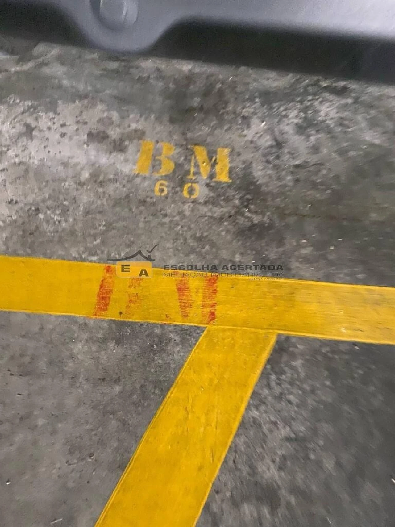 Loja para Venda em Cidade da Maia Foto 13