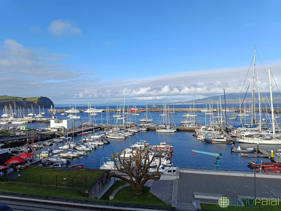 Moradia T5 para Venda em Horta (Angustias) Foto 4