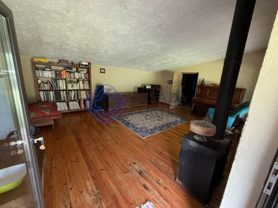 Moradia T4 para Venda em Covas Foto 24