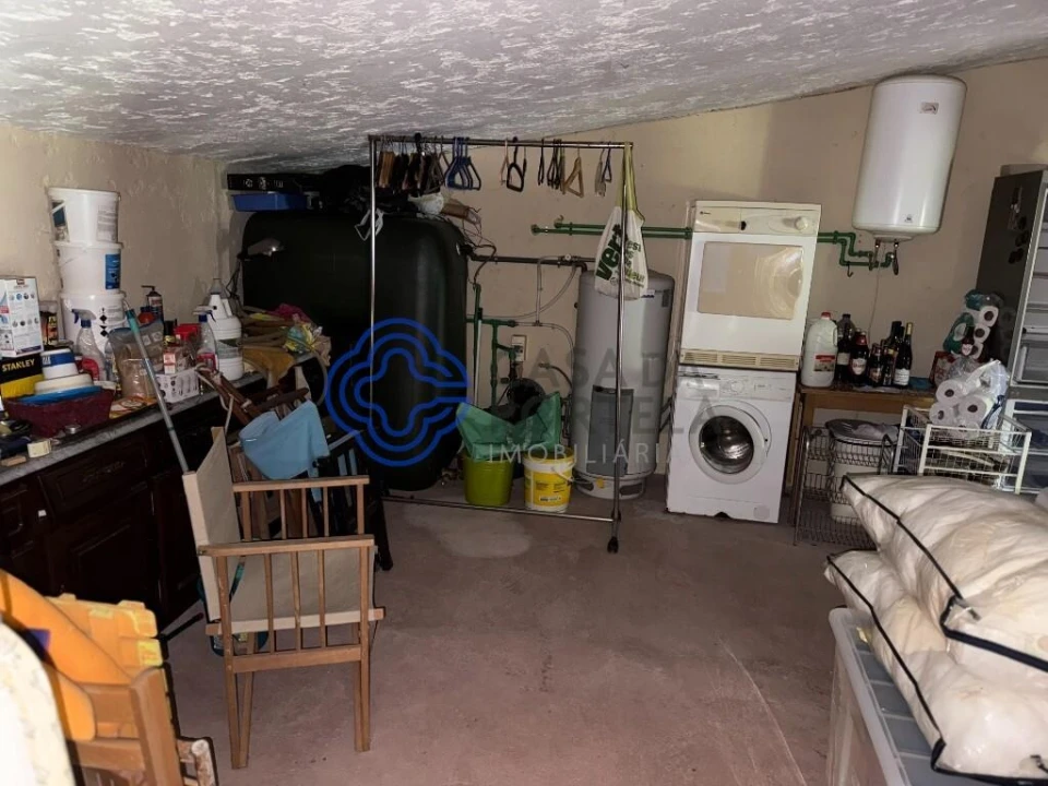 Moradia T4 para Venda em Covas Foto 36