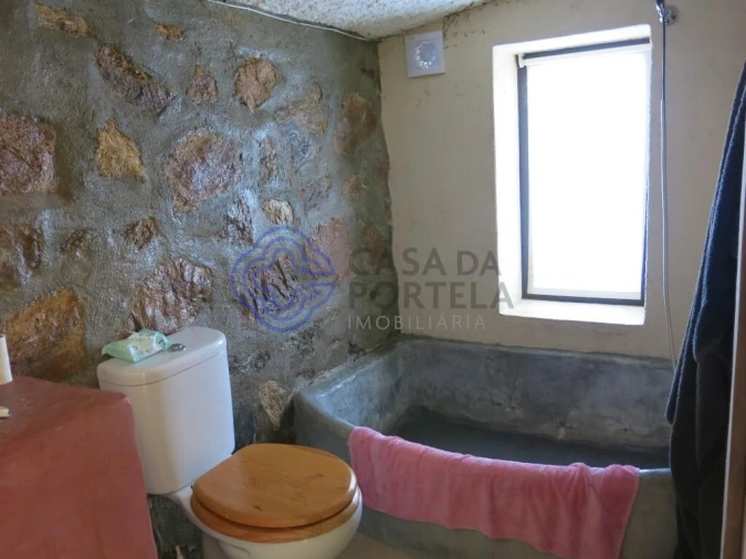 Moradia T4 para Venda em Covas Foto 61