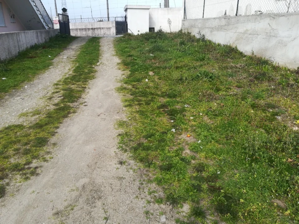 Terreno para Venda em Crespos e Pousada Foto 1