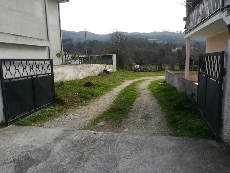 Terreno para Venda em Crespos e Pousada Foto 4
