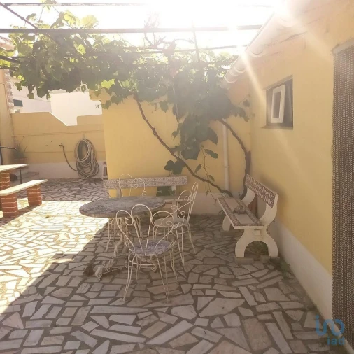 Moradia T4 para Arrendamento em Atouguia da Baleia Foto 13