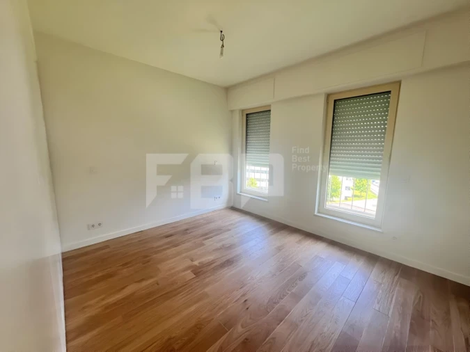 Apartamento T3 para Venda em Lordelo do Ouro e Massarelos Foto 8