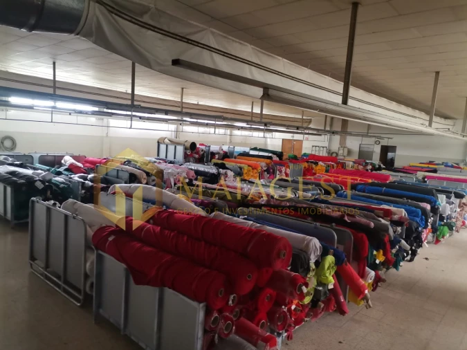 Armazém para Venda em Eiriz Foto 12