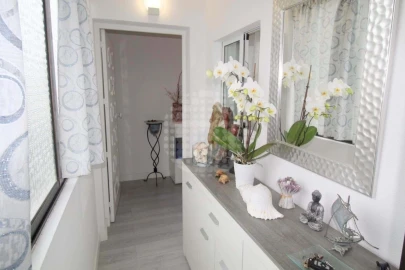 Apartamento T4 para Venda em Albufeira e Olhos de Água