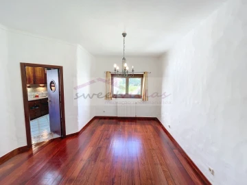 Moradia T4 para Venda em Guia