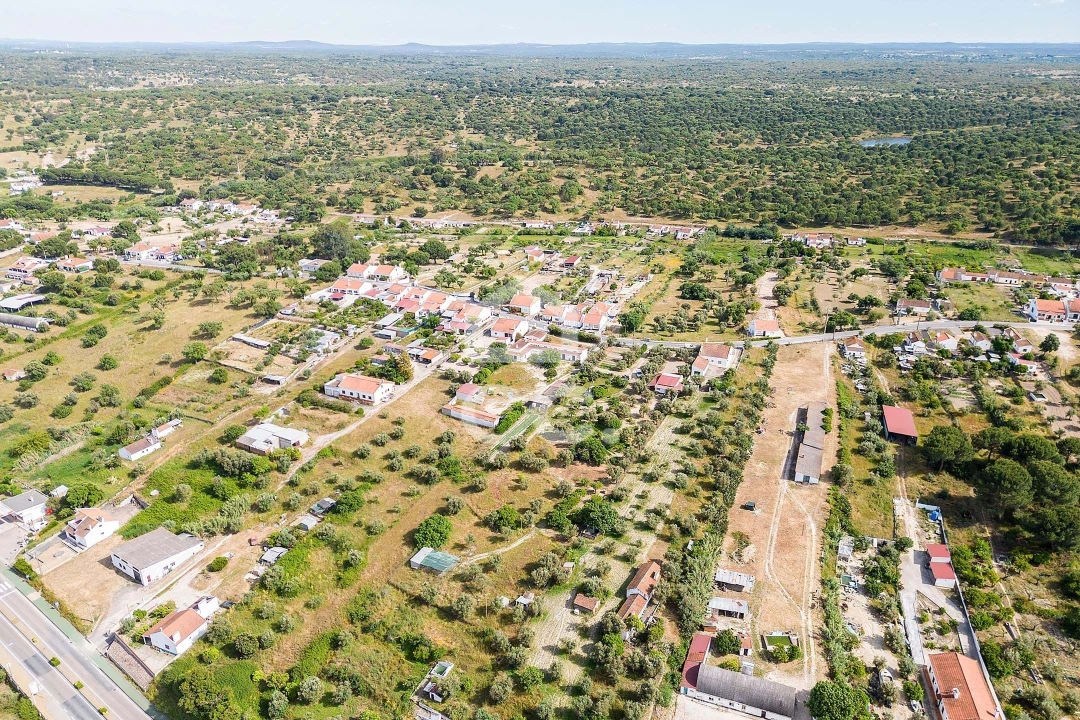 Quinta T2 para Venda em Mora Foto 42