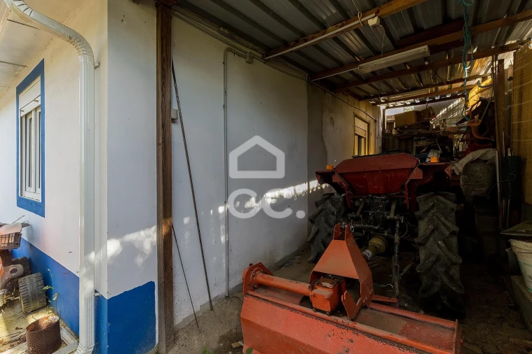 Quinta T2 para Venda em Mora Foto 18