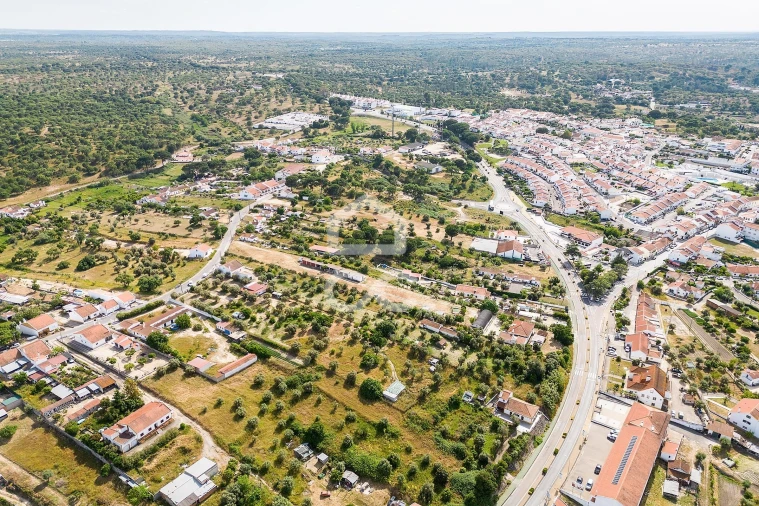 Quinta T2 para Venda em Mora Foto 60