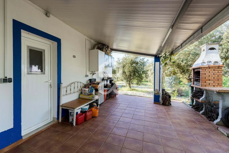 Quinta T2 para Venda em Mora Foto 19